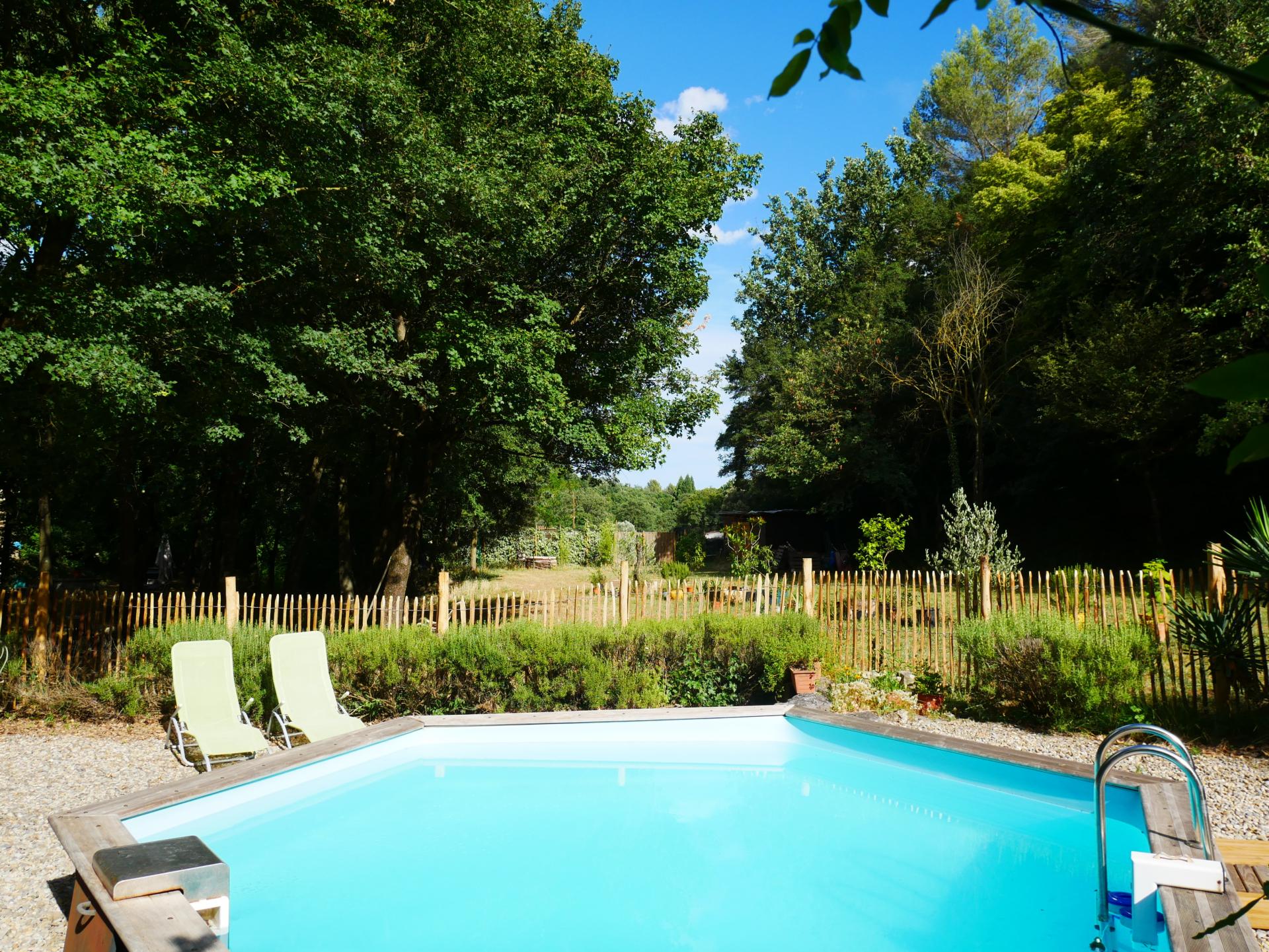 Piscine des gites du moulin a huile de callas proche de l hostellerie des gorges de pennafort dans le var 5